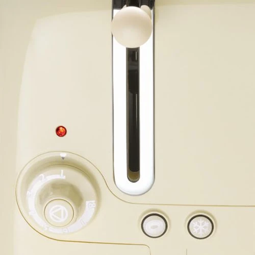 Dualit Lite 4 Slot Toaster Cream Gloss 4 Dualit Lite 4 Slot Toaster Cream Gloss - Image 4