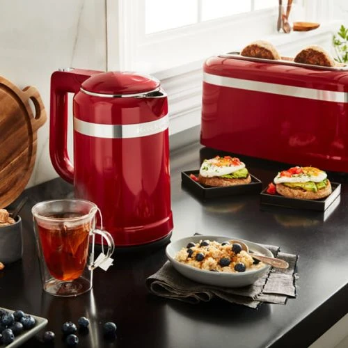 KitchenAid Design Empire Red 1.5L Jug Kettle 4 KitchenAid Design Empire Red 1.5L Jug Kettle - Image 4