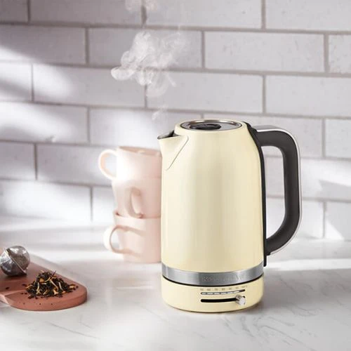 KitchenAid Breakfast Suite Almond Cream 1.7L Kettle And 2 Slice Toaster Set 4 KitchenAid Breakfast Suite Almond Cream 1.7L Kettle And 2 Slice Toaster Set - Image 4