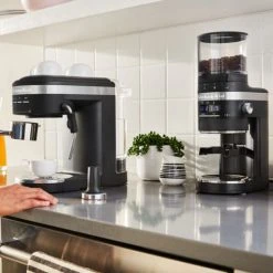 KitchenAid Artisan Semi-Auto Espresso Machine Cast Iron & Burr Grinder Set Matte Black -Kitchen appliances 5KES65035KCG8433BBK KitchenAid Espresso Coffee Machine Burr Grinder Cast Iron Black 4
