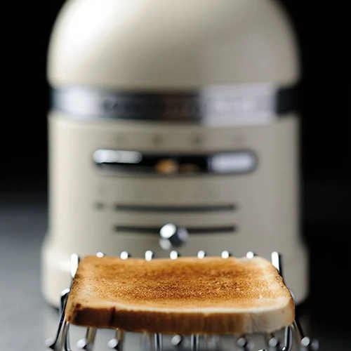 KitchenAid Artisan Almond Cream 2 Slot Toaster 2 KitchenAid Artisan Almond Cream 2 Slot Toaster - Image 2