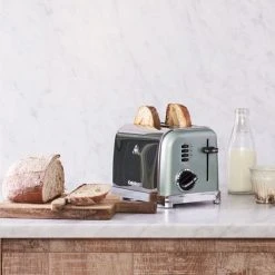 Cuisinart Style Light Pistachio Traditional Kettle & 2 Slice Toaster Breakfast Set -Kitchen appliances CTK17GUCPT160GU Cuisinart Style Breakfast Set Traditional 2 Slice Light Pistachio 4