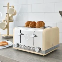 Swan Retro Cream 4 Slice Toaster -Kitchen appliances ST19020CN Swan Retro 4 Slice Toaster Cream 3