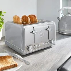 Swan Retro Grey 4 Slice Toaster -Kitchen appliances ST19020GRN Swan Retro 4 Slice Toaster Grey 5