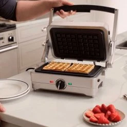Cuisinart 2 In 1 Waffle And Pancake Maker -Kitchen appliances WAF2U Cuisinart 2 in 1 Waffle and Pancake Maker 2