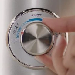 Sage The Nutri Juicer Cold XL -Kitchen appliances sje830bss sage nutri juicer cold xl video thumb